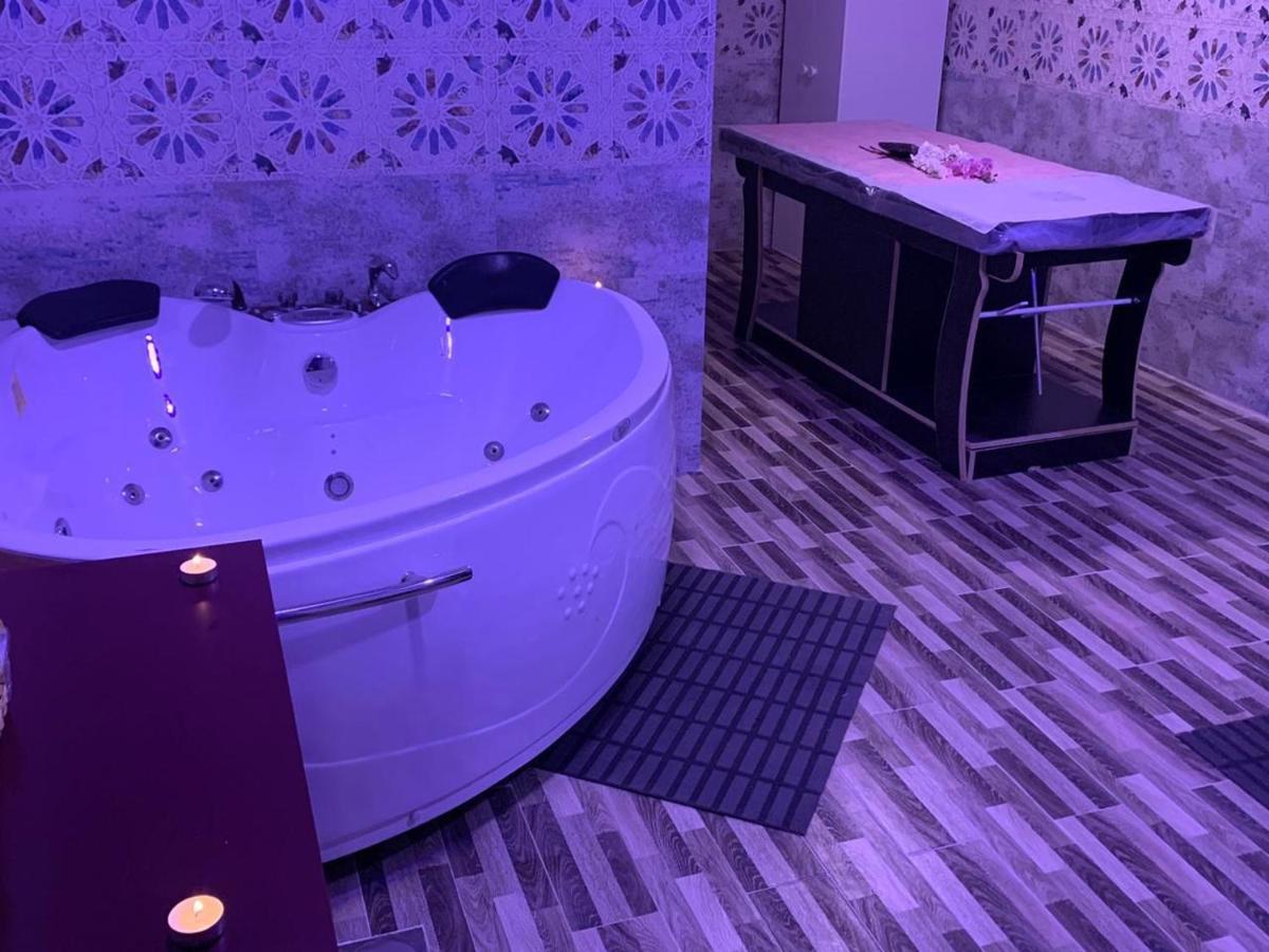 Ramada Riyadh Hotel Luaran gambar