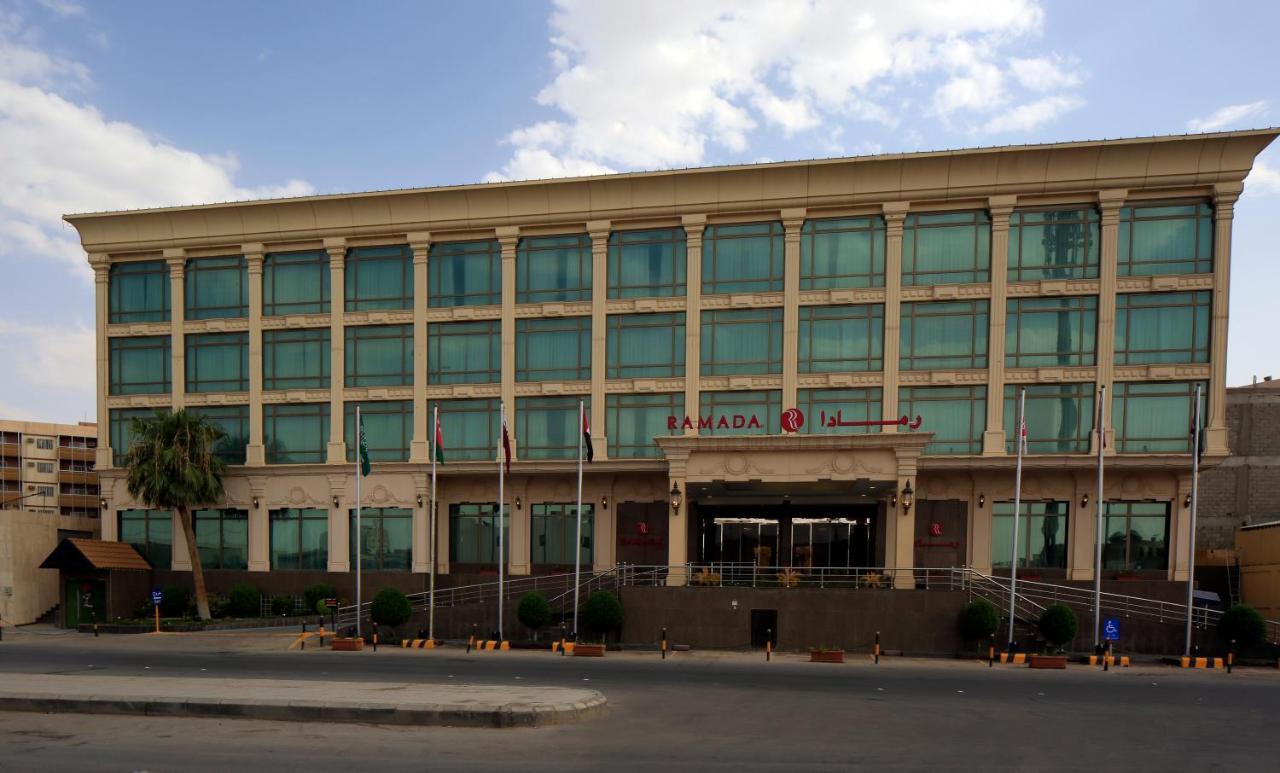 Ramada Riyadh Hotel Luaran gambar